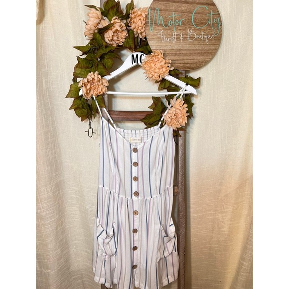 Adorable Striped Light summer Dress size Large - Picture 3 of 12